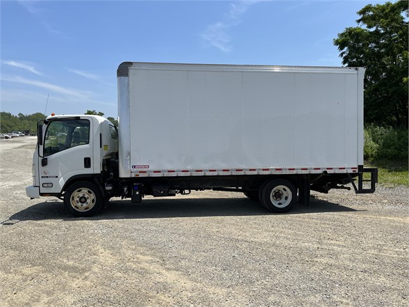 2019 ISUZU NRR - Ascendance Trucks