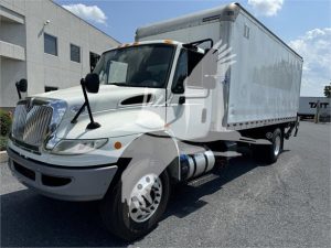 2017 INTERNATIONAL DURASTAR 4300 9013856487