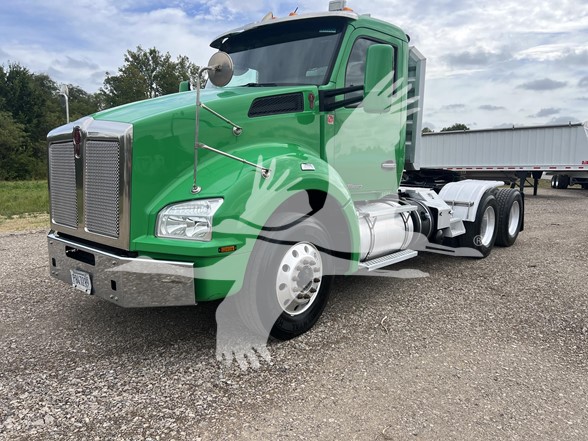 2015 KENWORTH T880 - image 1 of 6