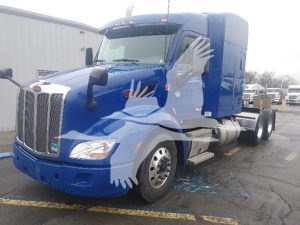 2015 PETERBILT 579 9032730692