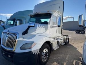 2018 INTERNATIONAL LT 9034181658