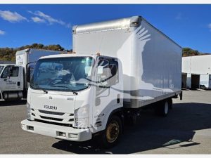 2017 ISUZU NRR 9038495372