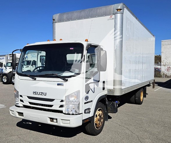 2017 ISUZU NRR - image 1 of 6