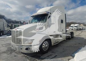 2017 PETERBILT 579 9039548675